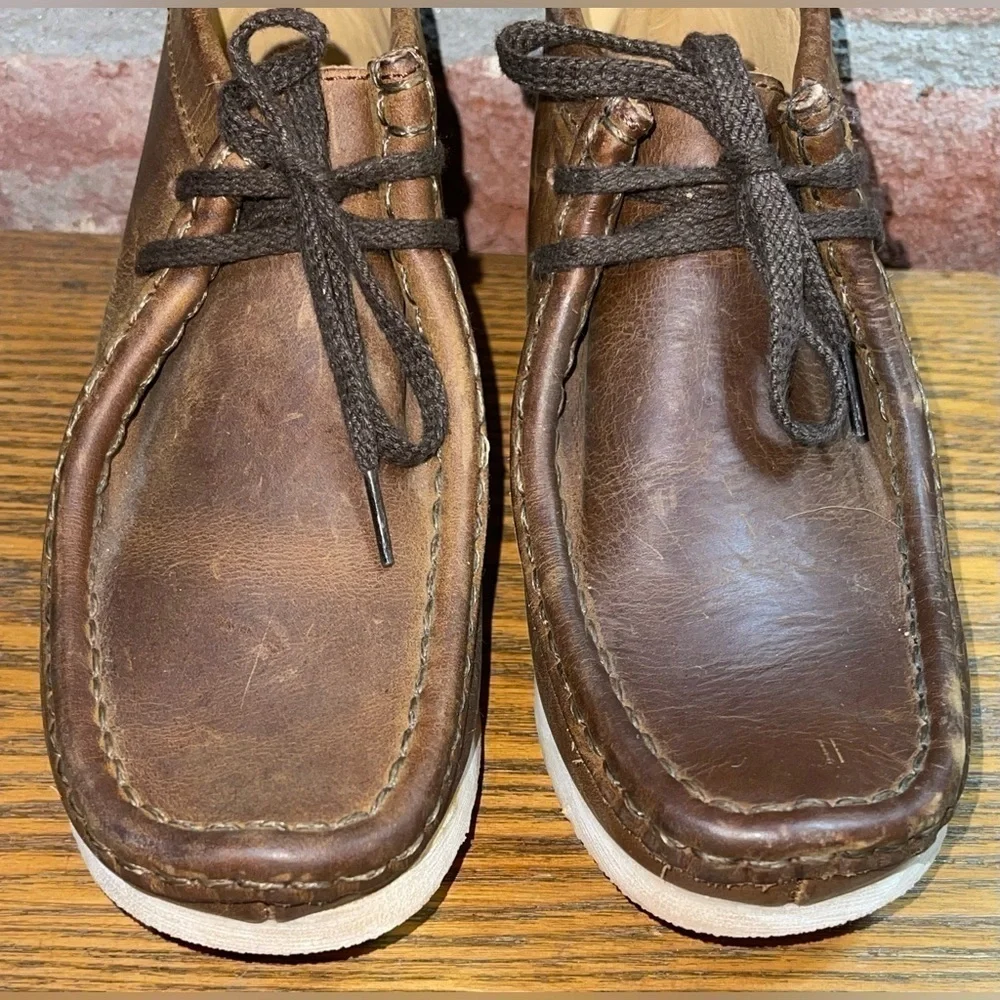 Clarks originals wallabee